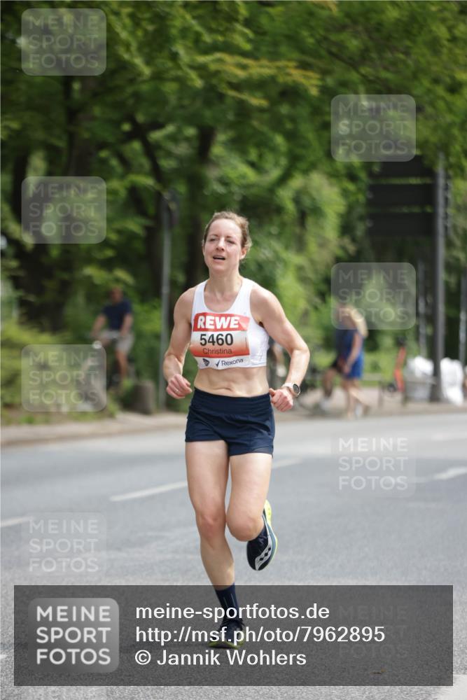 15.06.2025 - REWE Women's Run Jannik Wohlers http://msf.ph/oto/7962895 15.06.2025 09:56:29 Laufen 5460 meine-sportfotos.de