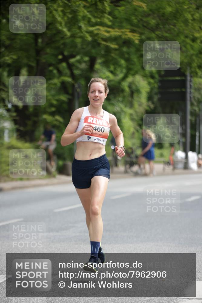 15.06.2025 - REWE Women's Run Jannik Wohlers http://msf.ph/oto/7962906 15.06.2025 09:56:29 Laufen 460 meine-sportfotos.de