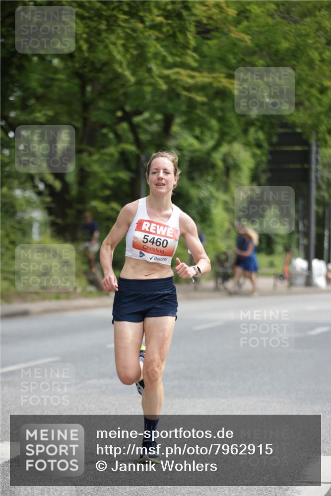 15.06.2025 - REWE Women's Run Jannik Wohlers http://msf.ph/oto/7962915 15.06.2025 09:56:29 Laufen 5460 meine-sportfotos.de