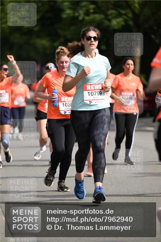 15.06.2025 - REWE Women's Run Dr. Thomas Lammeyer http://msf.ph/oto/7962940 15.06.2025 09:51:42 Laufen 457, 10709, 10236 meine-sportfotos.de