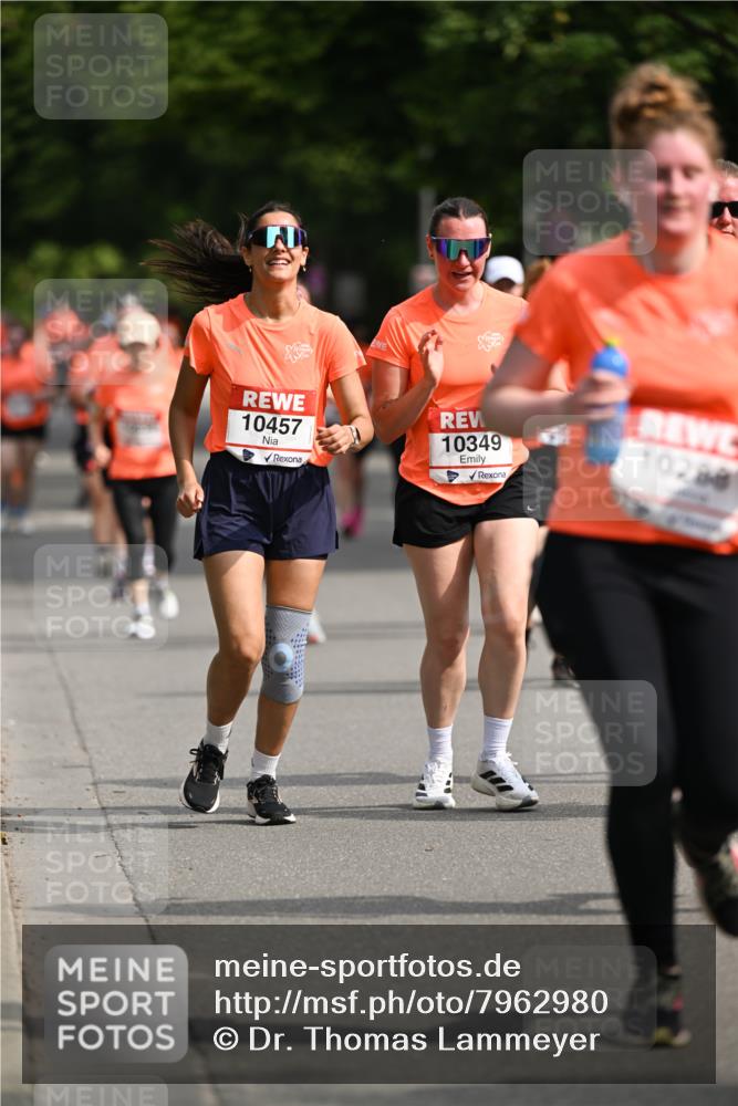 15.06.2025 - REWE Women's Run Dr. Thomas Lammeyer http://msf.ph/oto/7962980 15.06.2025 09:51:44 Laufen 10457, 10349, 10288 meine-sportfotos.de