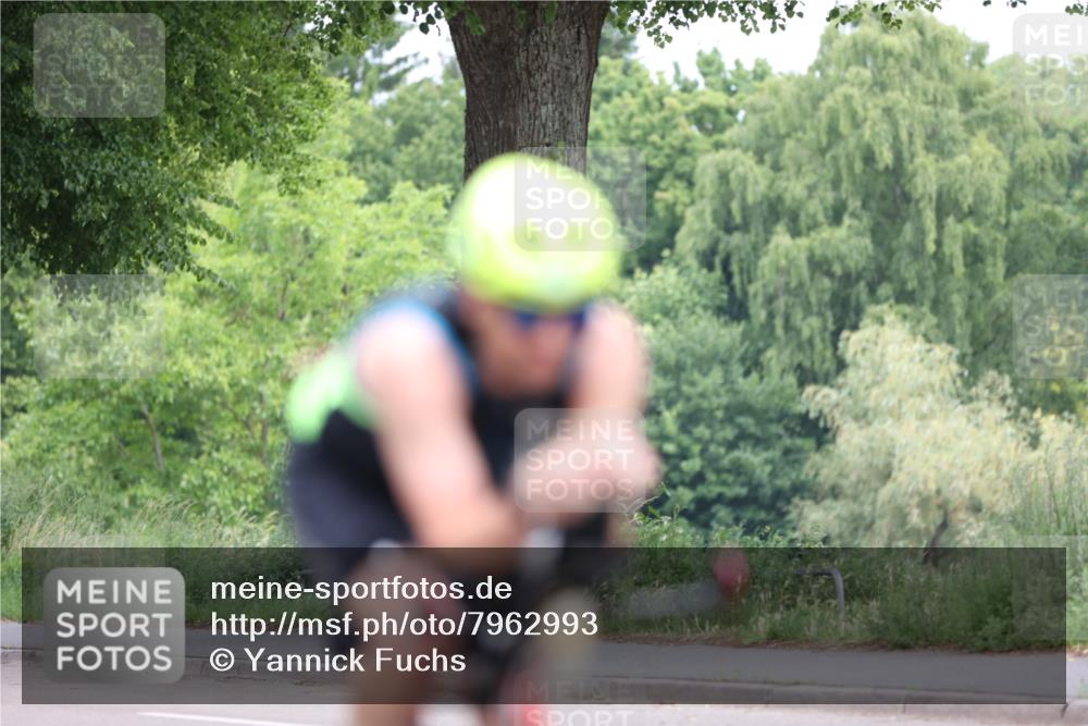 15.06.2025 - 7 Türme Triathlon Yannick Fuchs http://msf.ph/oto/7962993 15.06.2025 11:08:12 Radfahren 306, 340 meine-sportfotos.de