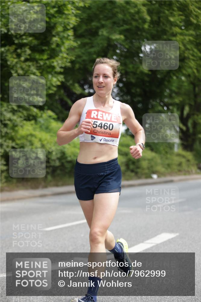 15.06.2025 - REWE Women's Run Jannik Wohlers http://msf.ph/oto/7962999 15.06.2025 09:56:30 Laufen 5460 meine-sportfotos.de