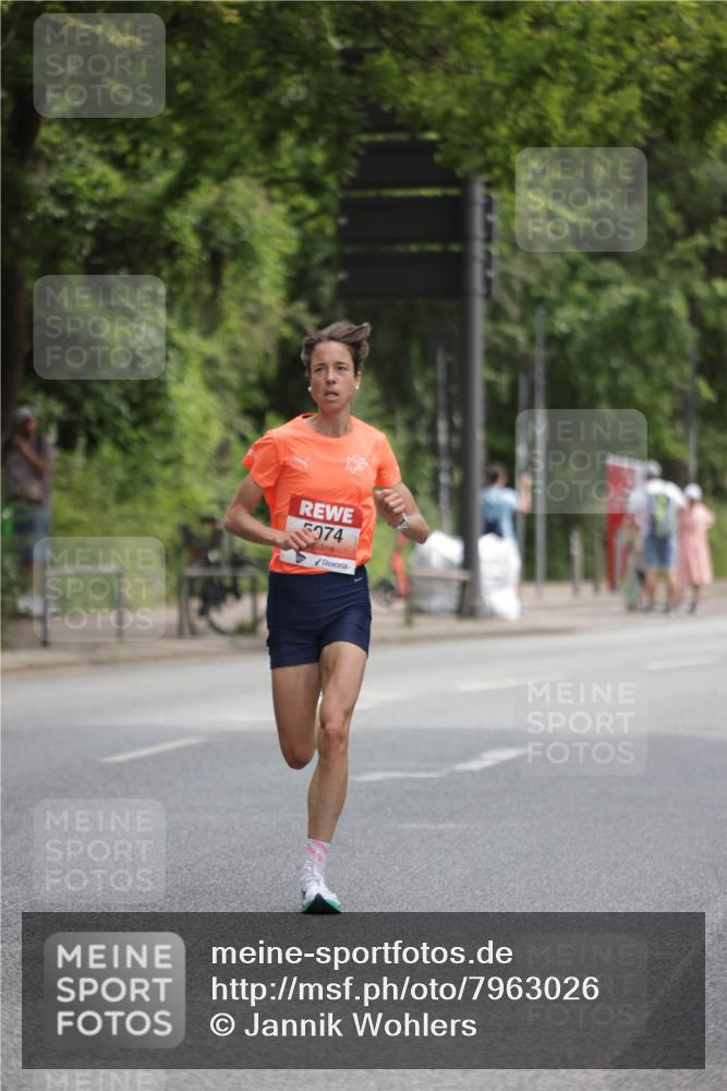 15.06.2025 - REWE Women's Run Jannik Wohlers http://msf.ph/oto/7963026 15.06.2025 09:56:50 Laufen 5074 meine-sportfotos.de