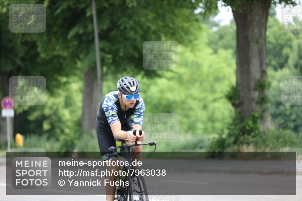15.06.2025 - 7 Türme Triathlon Yannick Fuchs http://msf.ph/oto/7963038 15.06.2025 11:08:38 Radfahren 224, 280 meine-sportfotos.de