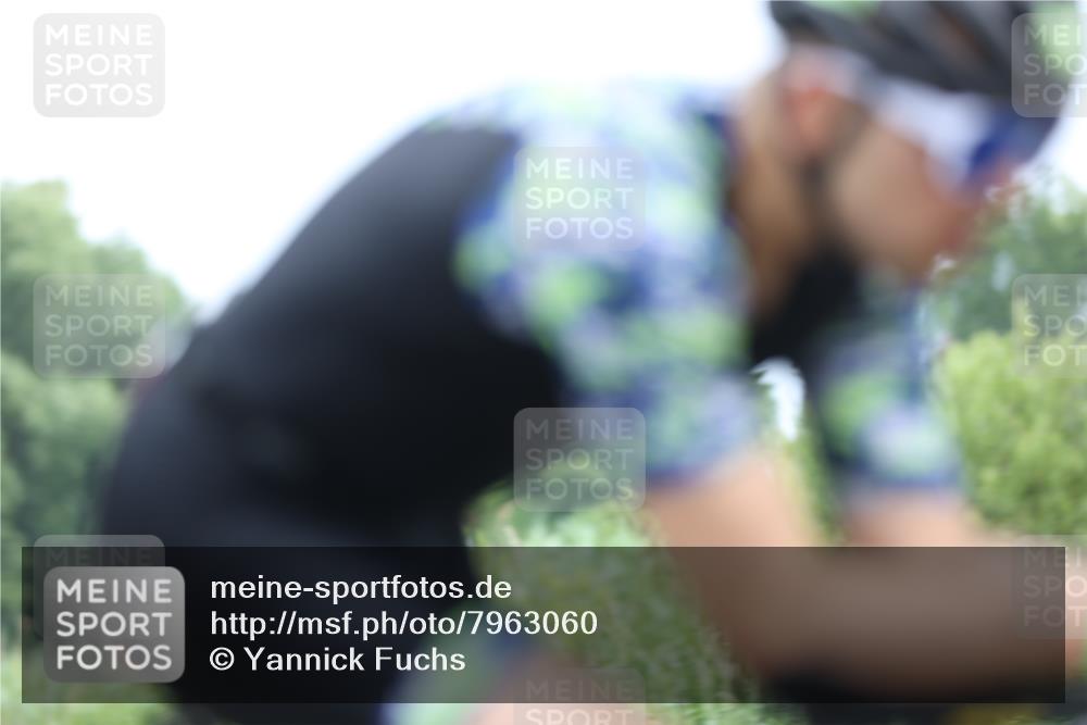 15.06.2025 - 7 Türme Triathlon Yannick Fuchs http://msf.ph/oto/7963060 15.06.2025 11:08:39 Radfahren 224, 280 meine-sportfotos.de
