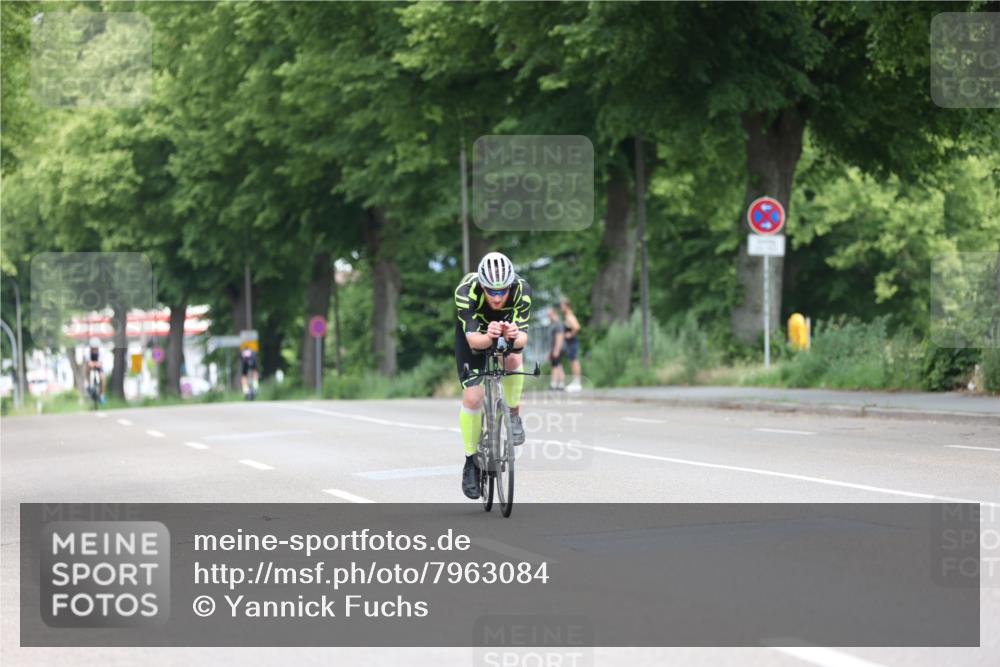 15.06.2025 - 7 Türme Triathlon Yannick Fuchs http://msf.ph/oto/7963084 15.06.2025 11:08:50 Radfahren  meine-sportfotos.de