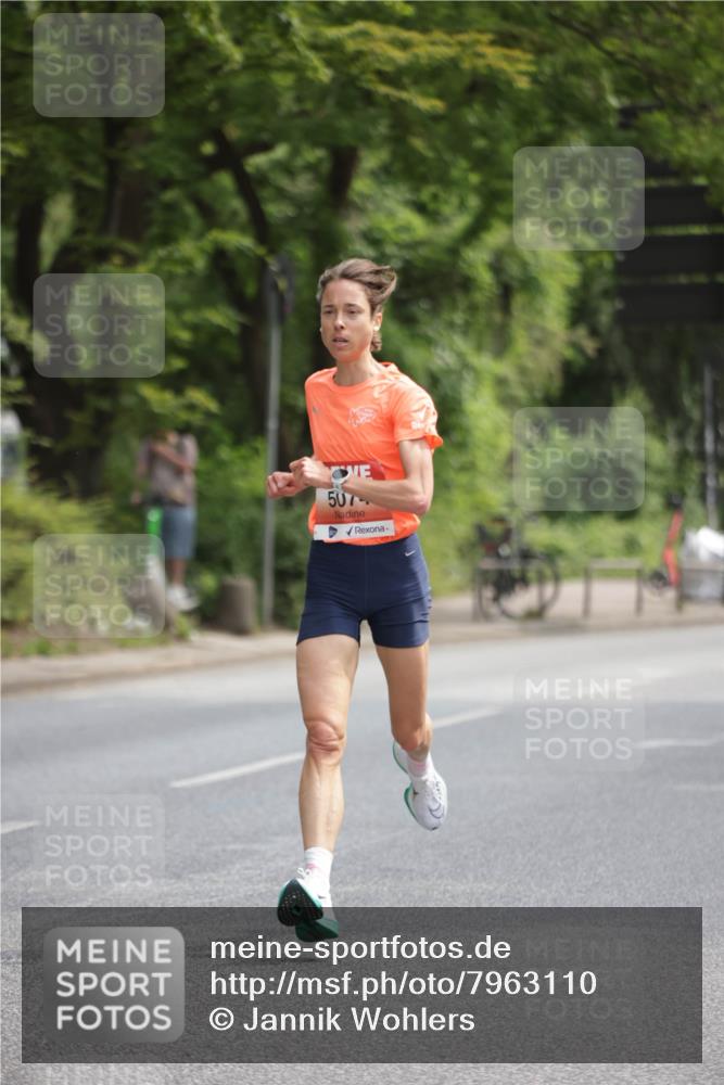 15.06.2025 - REWE Women's Run Jannik Wohlers http://msf.ph/oto/7963110 15.06.2025 09:56:51 Laufen 507 meine-sportfotos.de