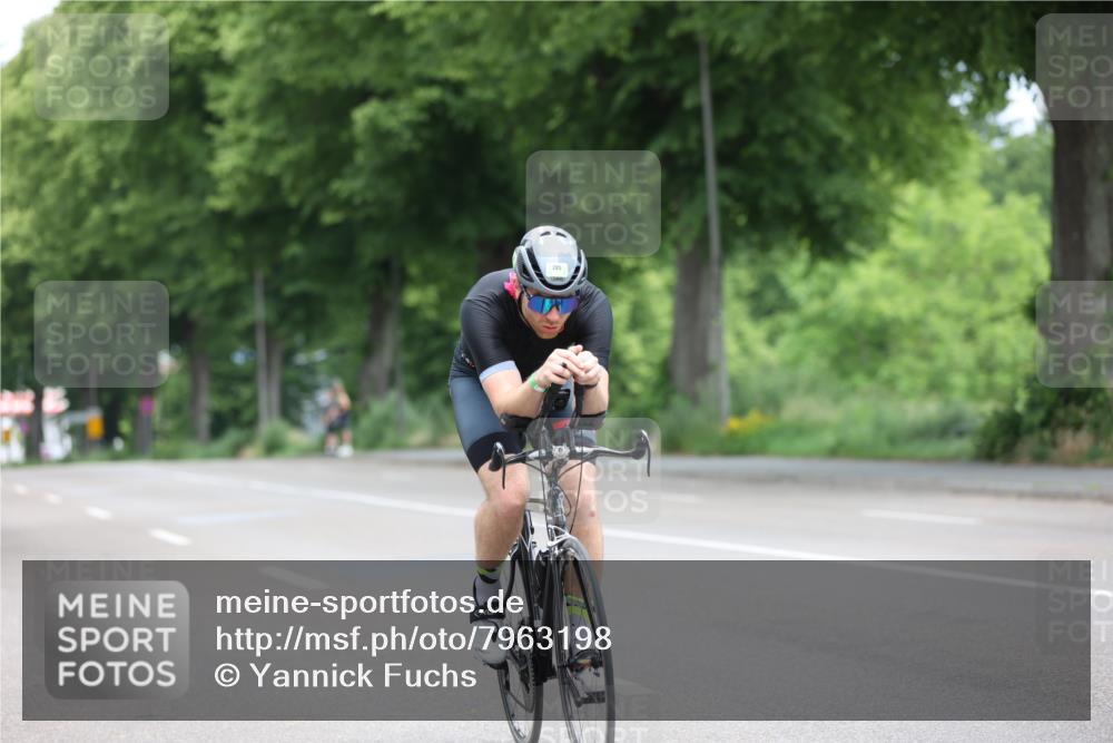 15.06.2025 - 7 Türme Triathlon Yannick Fuchs http://msf.ph/oto/7963198 15.06.2025 11:09:06 Radfahren 250 meine-sportfotos.de