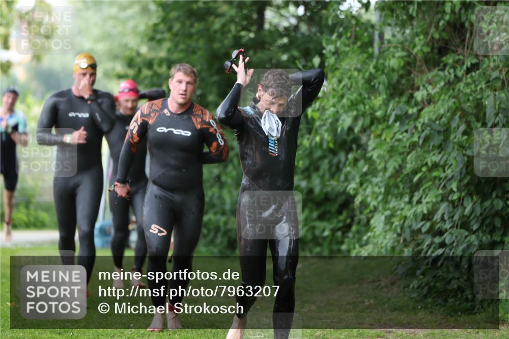 15.06.2025 - 7 Türme Triathlon Michael Strokosch http://msf.ph/oto/7963207 15.06.2025 12:15:50 Schwimmen 366, 446, 500, 503, 537, 575, 583 meine-sportfotos.de