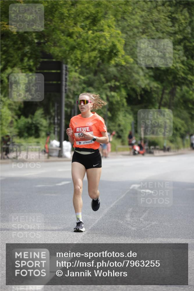 15.06.2025 - REWE Women's Run Jannik Wohlers http://msf.ph/oto/7963255 15.06.2025 09:57:37 Laufen 55 meine-sportfotos.de