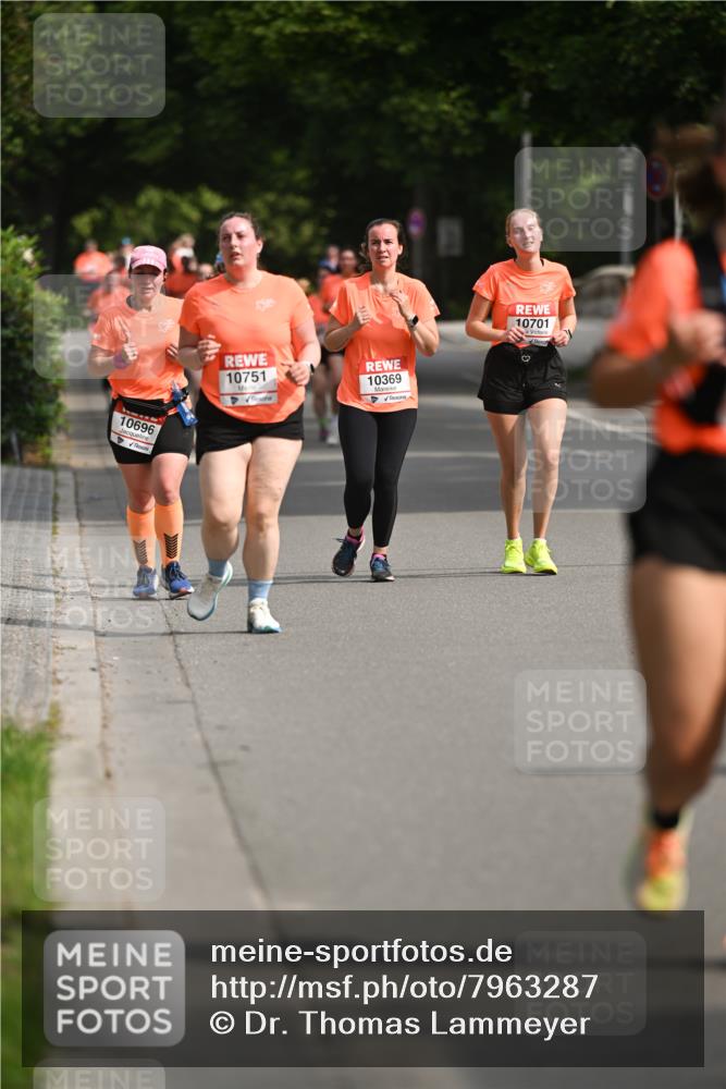 15.06.2025 - REWE Women's Run Dr. Thomas Lammeyer http://msf.ph/oto/7963287 15.06.2025 09:51:55 Laufen 10696, 10751, 10369, 10701 meine-sportfotos.de