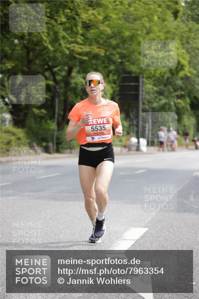 15.06.2025 - REWE Women's Run Jannik Wohlers http://msf.ph/oto/7963354 15.06.2025 09:57:38 Laufen 5535 meine-sportfotos.de