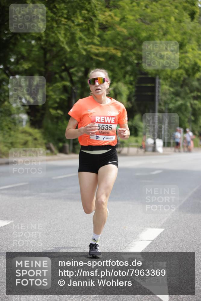 15.06.2025 - REWE Women's Run Jannik Wohlers http://msf.ph/oto/7963369 15.06.2025 09:57:38 Laufen 5535 meine-sportfotos.de