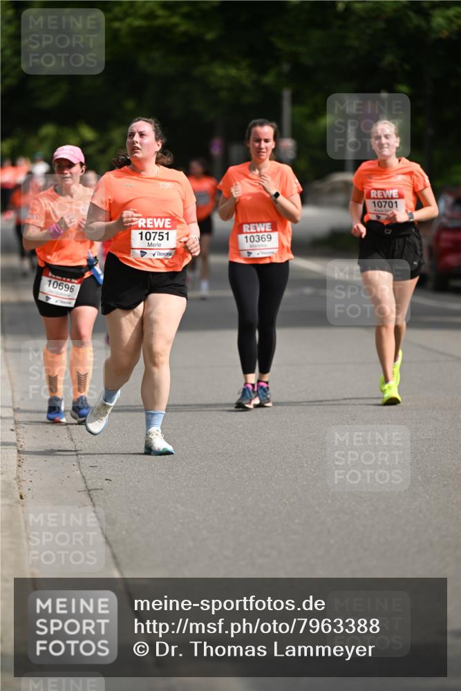 15.06.2025 - REWE Women's Run Dr. Thomas Lammeyer http://msf.ph/oto/7963388 15.06.2025 09:51:57 Laufen 10696, 10751, 10369, 10701 meine-sportfotos.de