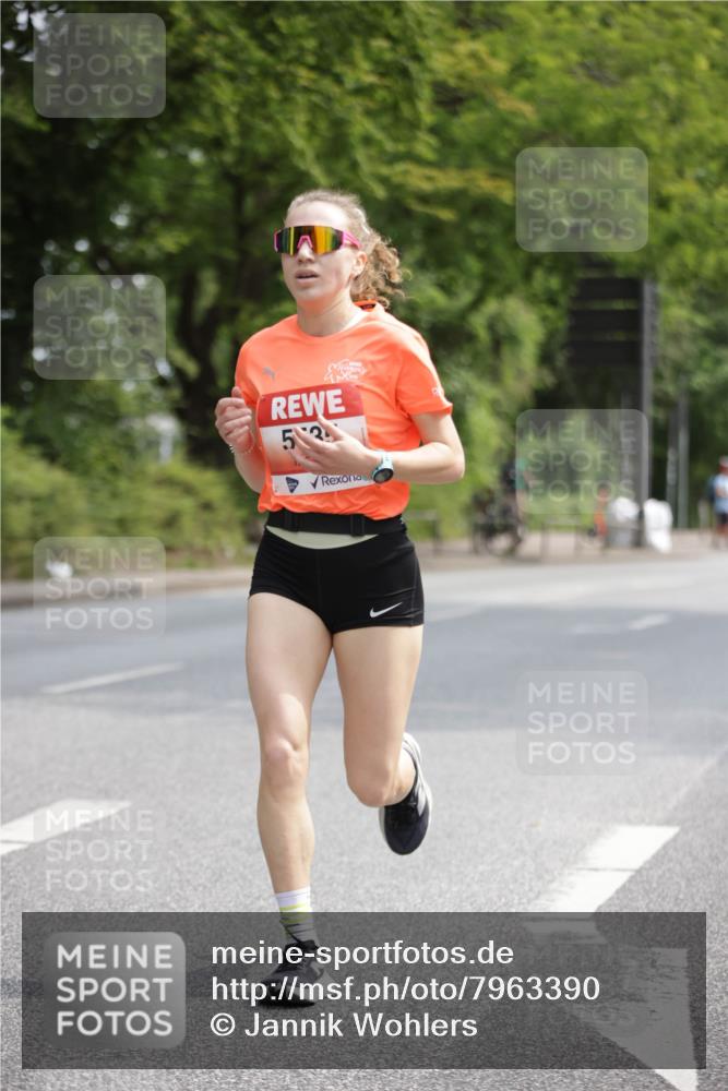 15.06.2025 - REWE Women's Run Jannik Wohlers http://msf.ph/oto/7963390 15.06.2025 09:57:39 Laufen 534 meine-sportfotos.de