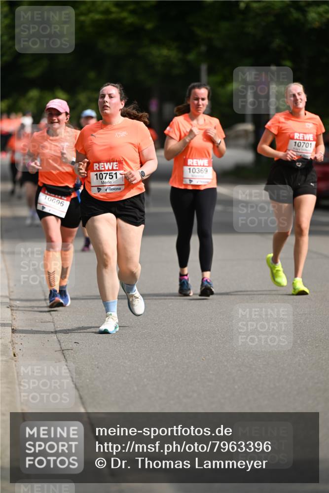 15.06.2025 - REWE Women's Run Dr. Thomas Lammeyer http://msf.ph/oto/7963396 15.06.2025 09:51:58 Laufen 10696, 10751, 10369, 10701 meine-sportfotos.de