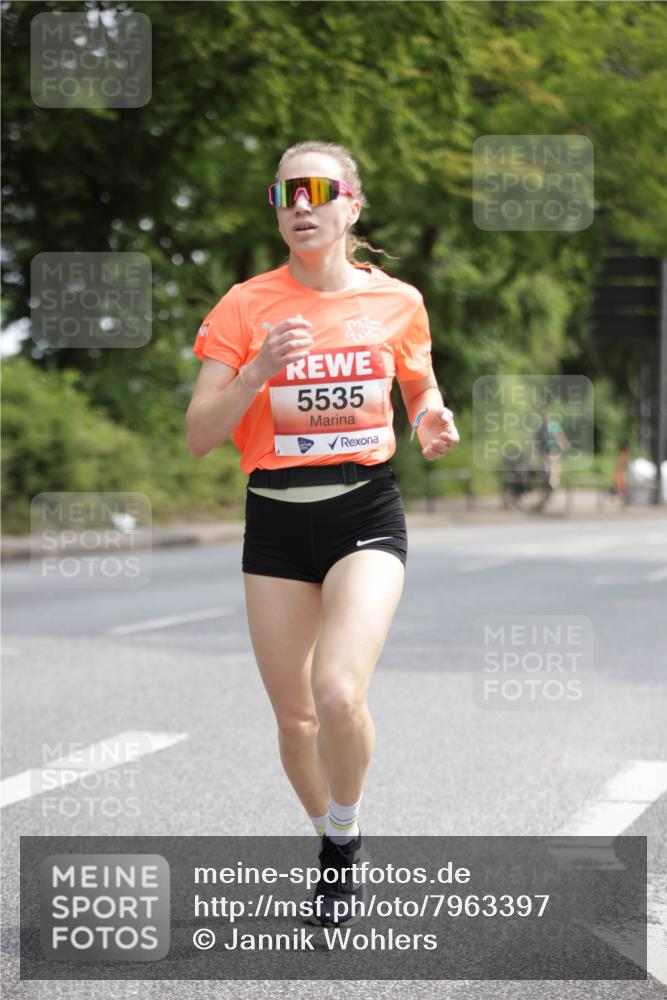 15.06.2025 - REWE Women's Run Jannik Wohlers http://msf.ph/oto/7963397 15.06.2025 09:57:39 Laufen 5535 meine-sportfotos.de