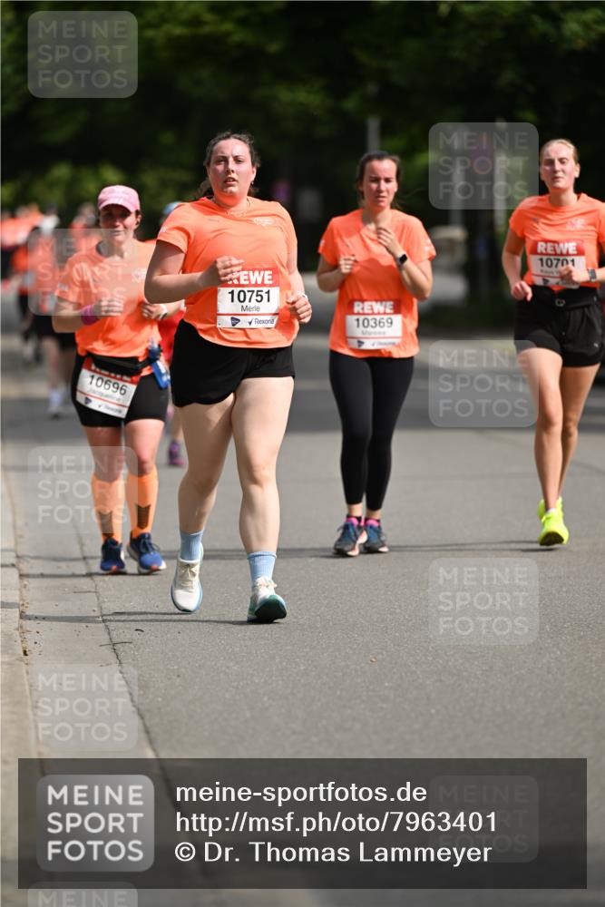 15.06.2025 - REWE Women's Run Dr. Thomas Lammeyer http://msf.ph/oto/7963401 15.06.2025 09:51:58 Laufen 10696, 10751, 10369, 10701 meine-sportfotos.de