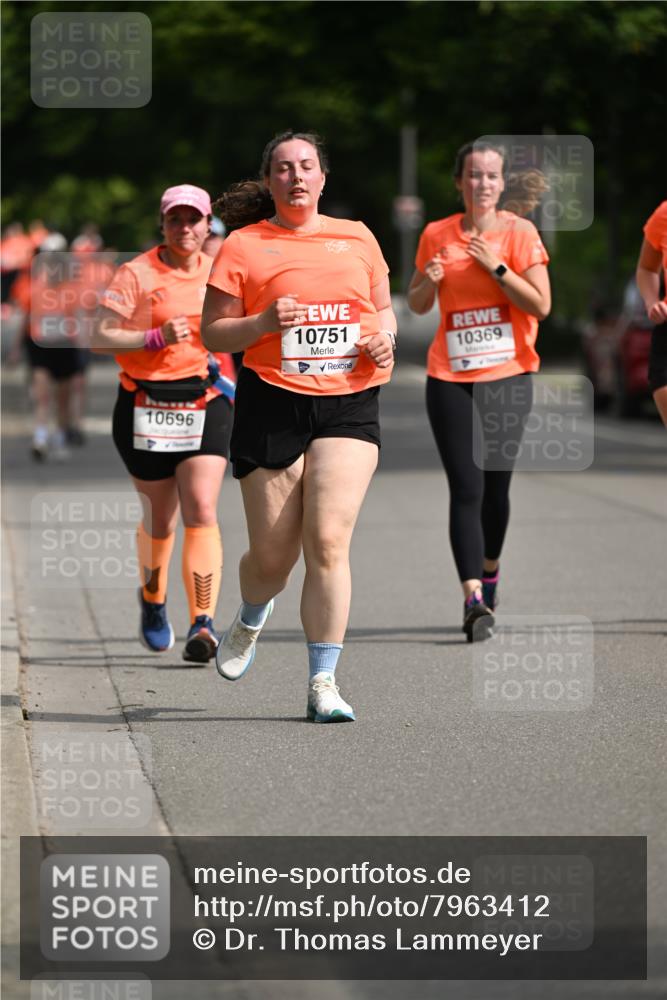 15.06.2025 - REWE Women's Run Dr. Thomas Lammeyer http://msf.ph/oto/7963412 15.06.2025 09:51:59 Laufen 10696, 10751, 10369 meine-sportfotos.de