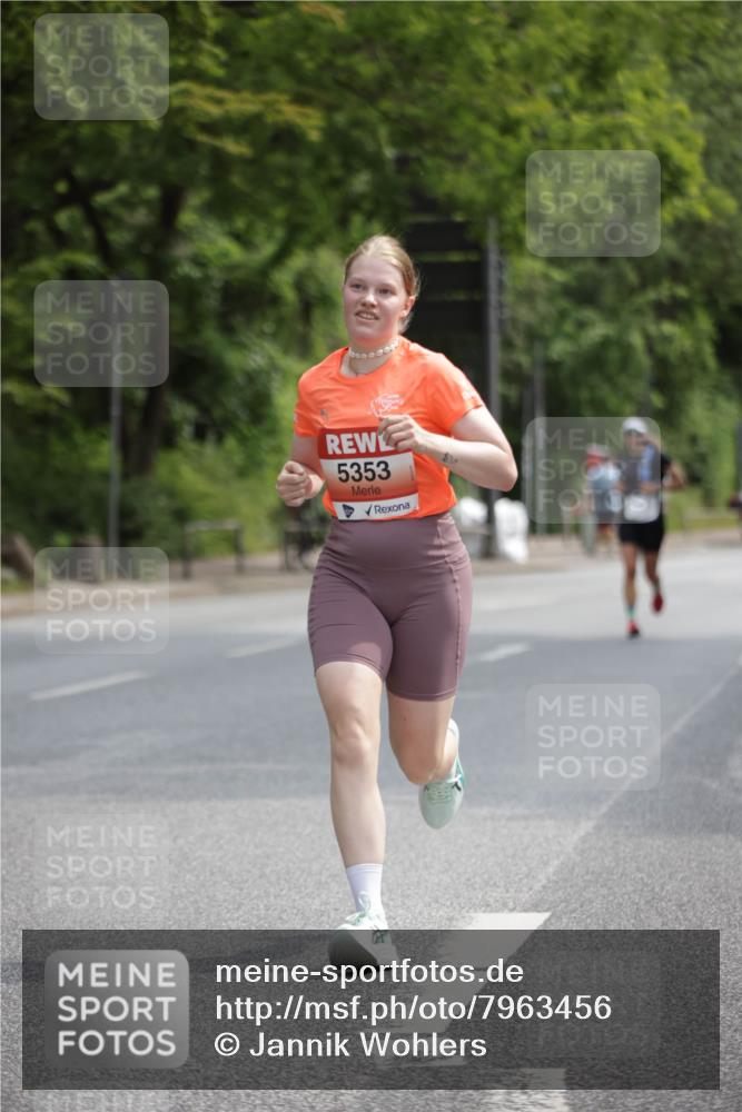 15.06.2025 - REWE Women's Run Jannik Wohlers http://msf.ph/oto/7963456 15.06.2025 09:58:06 Laufen 5353 meine-sportfotos.de