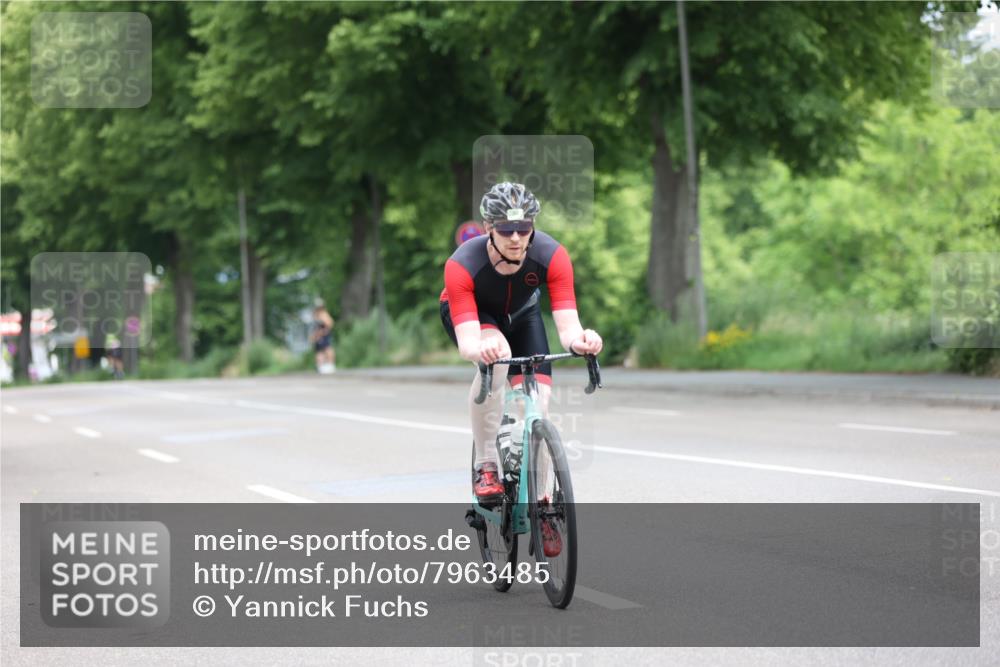 15.06.2025 - 7 Türme Triathlon Yannick Fuchs http://msf.ph/oto/7963485 15.06.2025 11:09:59 Radfahren 263 meine-sportfotos.de
