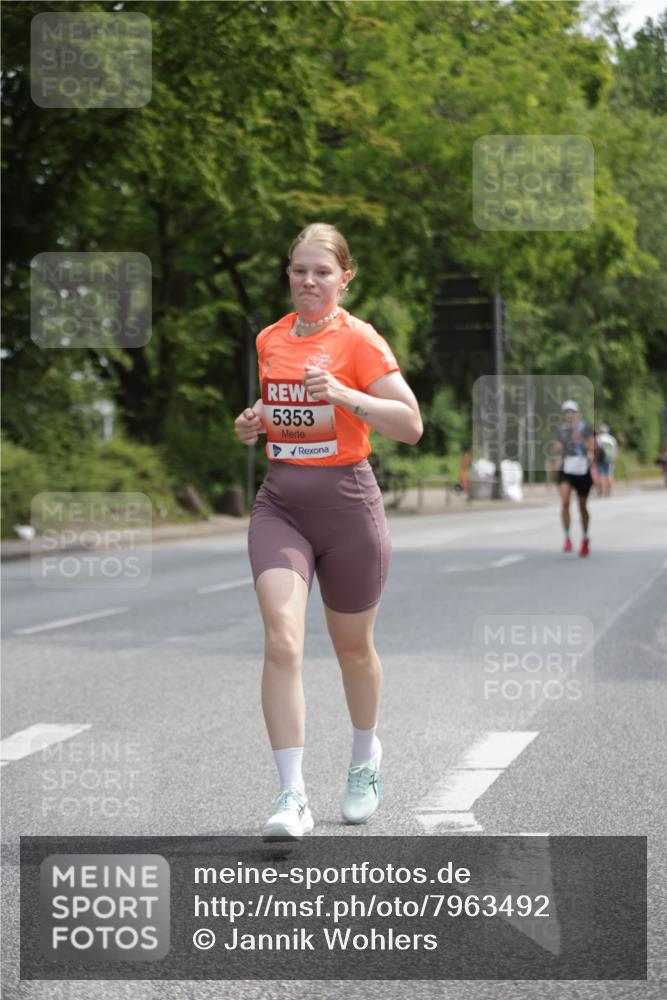 15.06.2025 - REWE Women's Run Jannik Wohlers http://msf.ph/oto/7963492 15.06.2025 09:58:07 Laufen 5353 meine-sportfotos.de