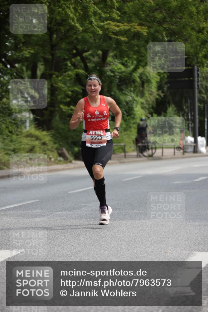 15.06.2025 - REWE Women's Run Jannik Wohlers http://msf.ph/oto/7963573 15.06.2025 09:58:16 Laufen 5663 meine-sportfotos.de
