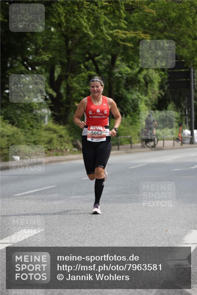 15.06.2025 - REWE Women's Run Jannik Wohlers http://msf.ph/oto/7963581 15.06.2025 09:58:16 Laufen 5663 meine-sportfotos.de