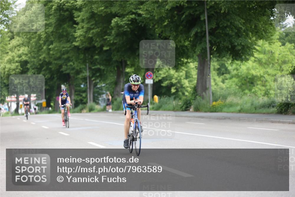 15.06.2025 - 7 Türme Triathlon Yannick Fuchs http://msf.ph/oto/7963589 15.06.2025 11:10:31 Radfahren 248, 285, 299, 302 meine-sportfotos.de