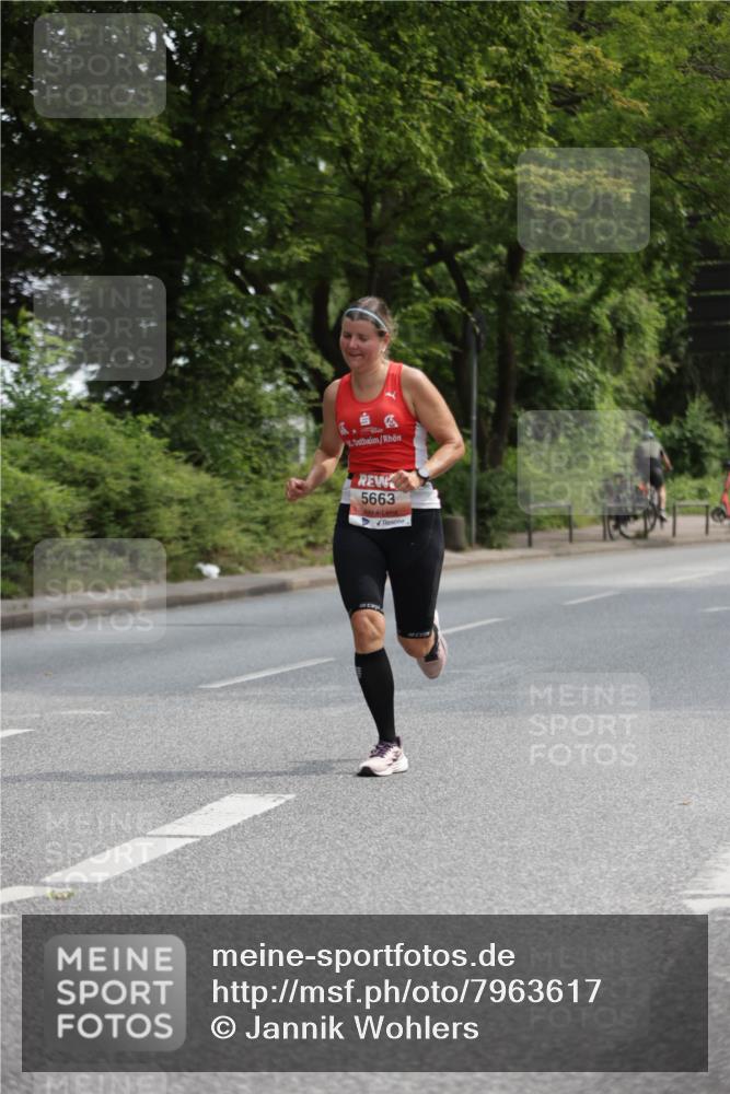 15.06.2025 - REWE Women's Run Jannik Wohlers http://msf.ph/oto/7963617 15.06.2025 09:58:17 Laufen 5663 meine-sportfotos.de