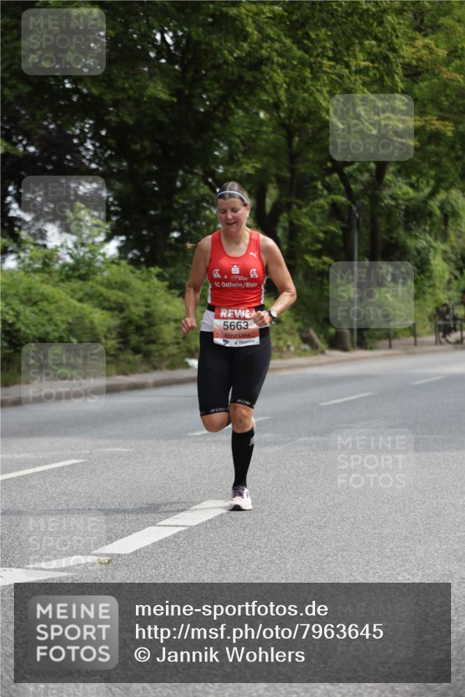 15.06.2025 - REWE Women's Run Jannik Wohlers http://msf.ph/oto/7963645 15.06.2025 09:58:17 Laufen 5663 meine-sportfotos.de