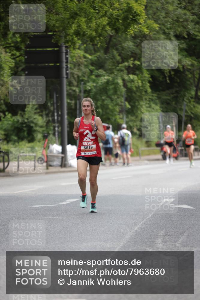 15.06.2025 - REWE Women's Run Jannik Wohlers http://msf.ph/oto/7963680 15.06.2025 09:58:29 Laufen  meine-sportfotos.de