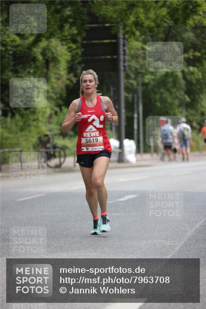 15.06.2025 - REWE Women's Run Jannik Wohlers http://msf.ph/oto/7963708 15.06.2025 09:58:31 Laufen 5619 meine-sportfotos.de