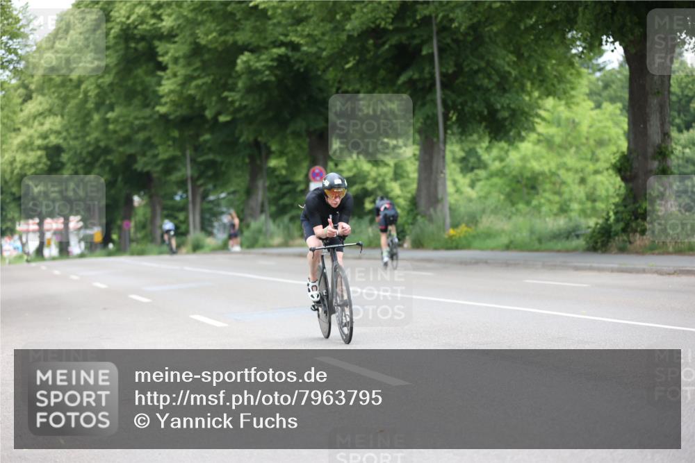 15.06.2025 - 7 Türme Triathlon Yannick Fuchs http://msf.ph/oto/7963795 15.06.2025 11:10:41 Radfahren 220 meine-sportfotos.de