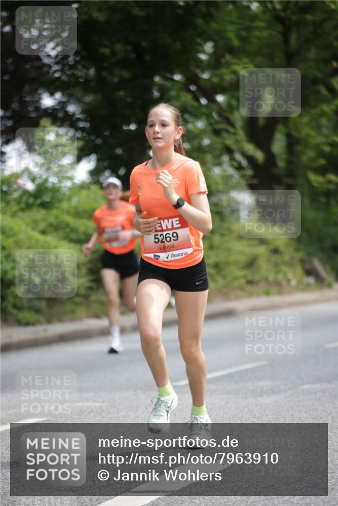 15.06.2025 - REWE Women's Run Jannik Wohlers http://msf.ph/oto/7963910 15.06.2025 09:58:44 Laufen 5269 meine-sportfotos.de