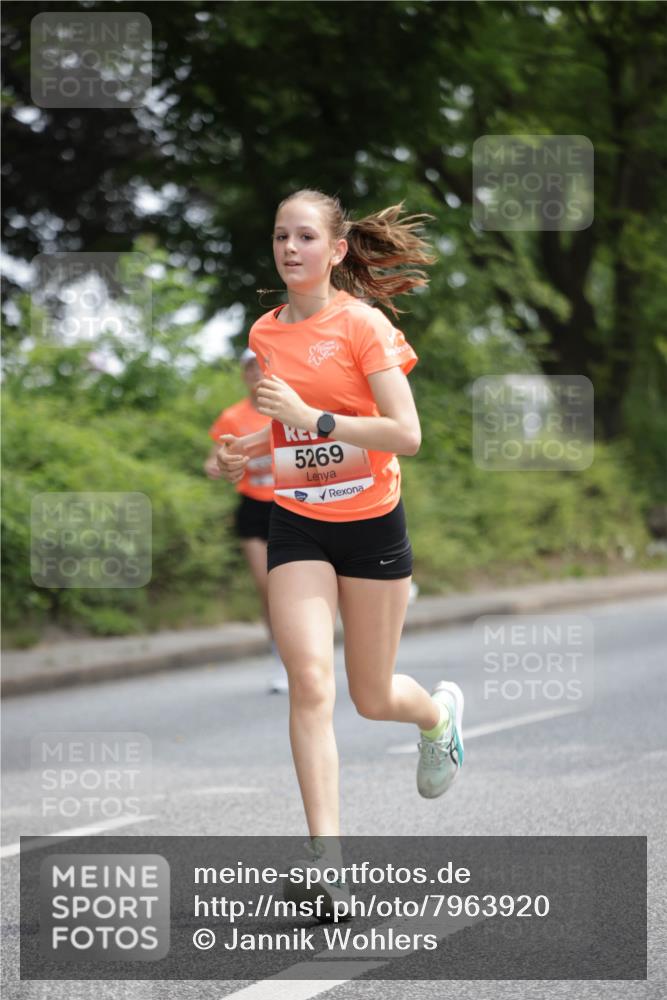 15.06.2025 - REWE Women's Run Jannik Wohlers http://msf.ph/oto/7963920 15.06.2025 09:58:44 Laufen 5269 meine-sportfotos.de