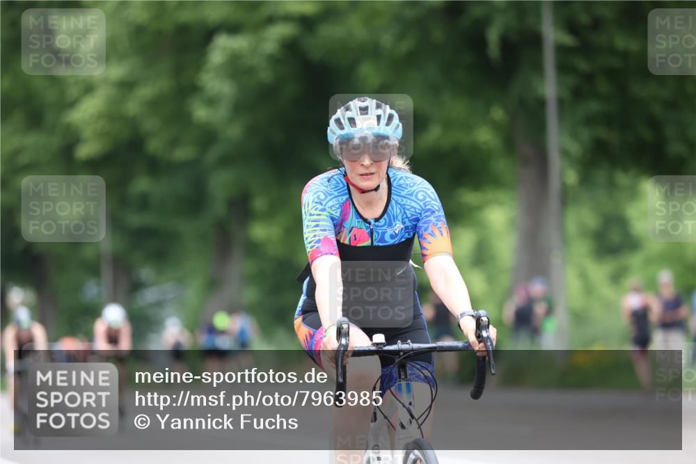 15.06.2025 - 7 Türme Triathlon Yannick Fuchs http://msf.ph/oto/7963985 15.06.2025 13:54:08 Radfahren 829, 1192 meine-sportfotos.de