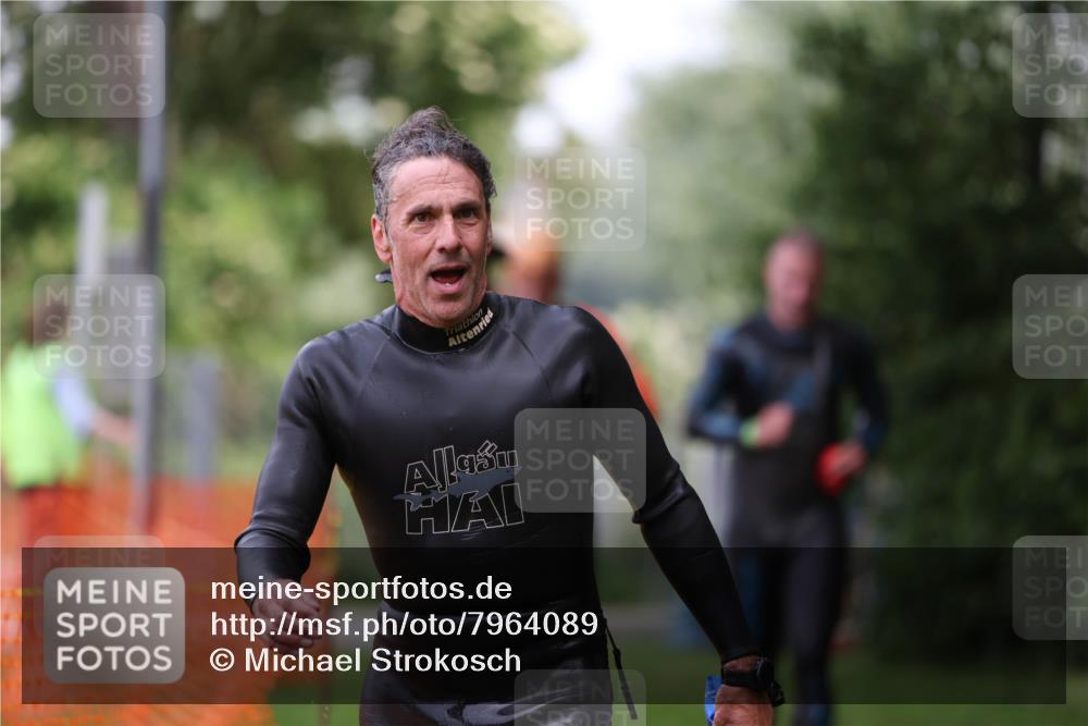 15.06.2025 - 7 Türme Triathlon Michael Strokosch http://msf.ph/oto/7964089 15.06.2025 12:16:48 Schwimmen 373, 387, 389, 400, 423, 435, 451, 485, 560, 609, 622, 629, 632 meine-sportfotos.de