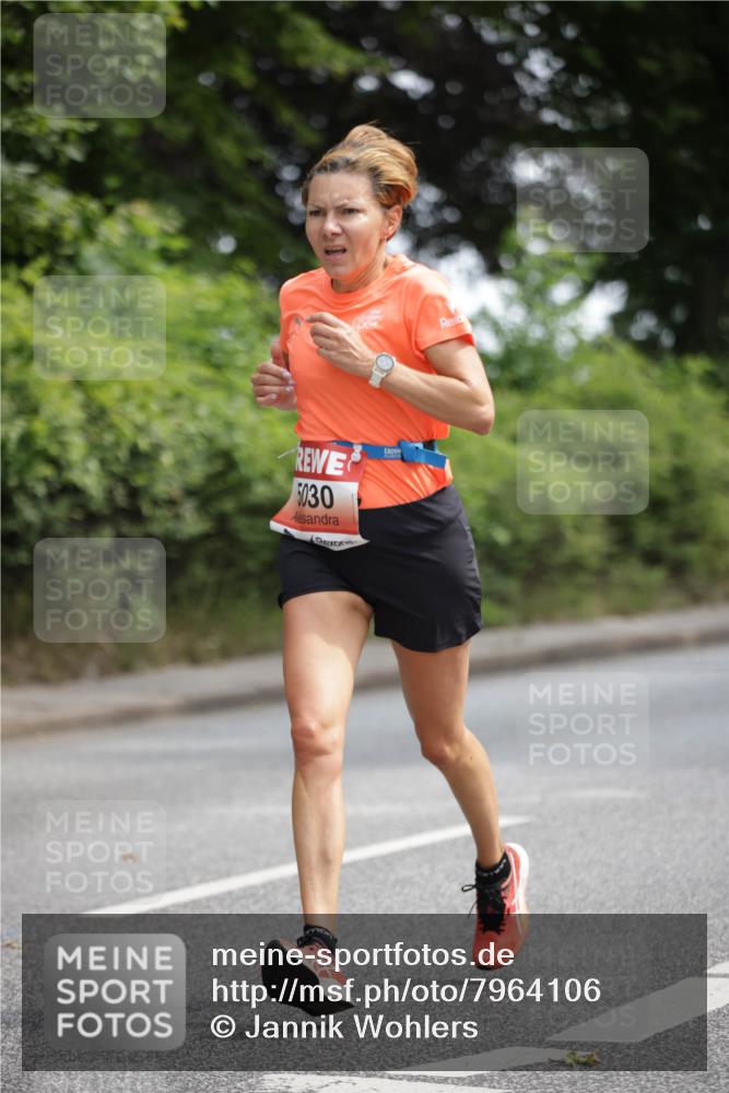15.06.2025 - REWE Women's Run Jannik Wohlers http://msf.ph/oto/7964106 15.06.2025 09:58:50 Laufen 5030 meine-sportfotos.de