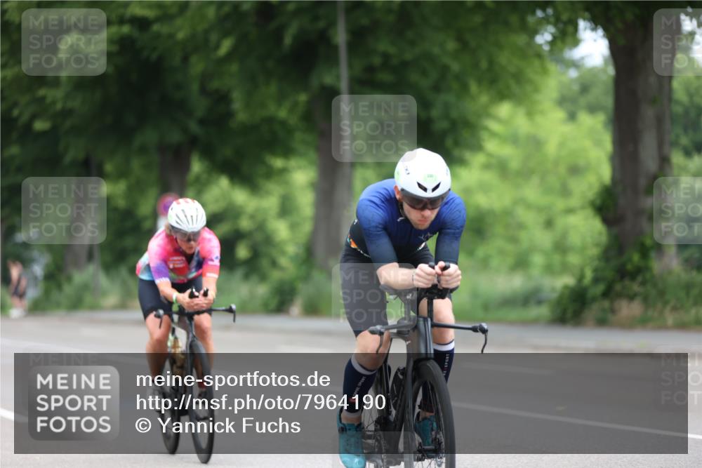 15.06.2025 - 7 Türme Triathlon Yannick Fuchs http://msf.ph/oto/7964190 15.06.2025 11:11:28 Radfahren 255, 263, 323, 333 meine-sportfotos.de