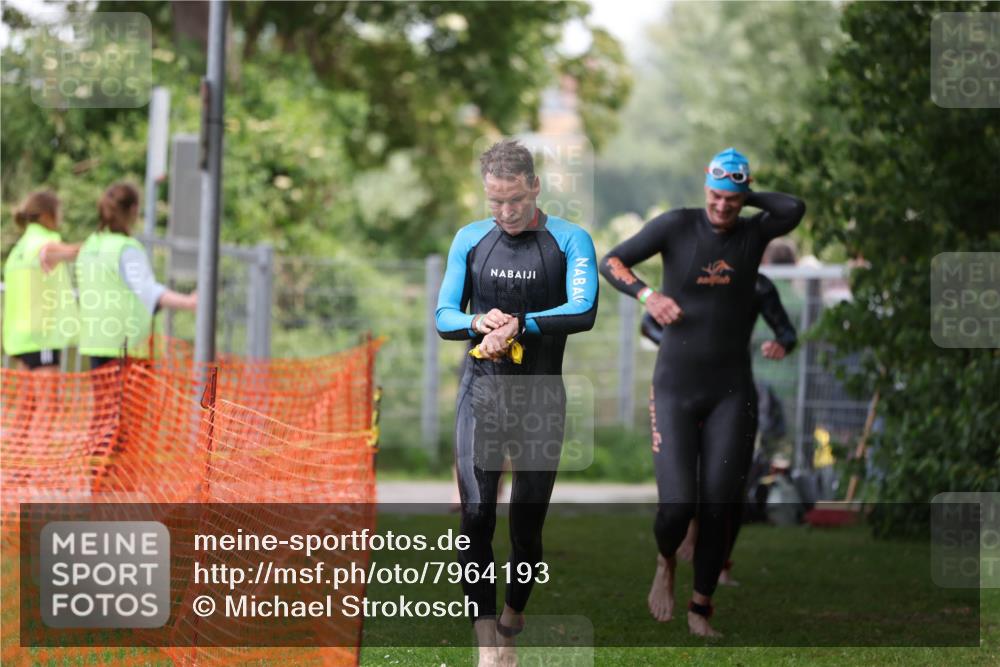 15.06.2025 - 7 Türme Triathlon Michael Strokosch http://msf.ph/oto/7964193 15.06.2025 12:17:00 Schwimmen 387, 389, 423, 451, 485, 530, 609, 622 meine-sportfotos.de