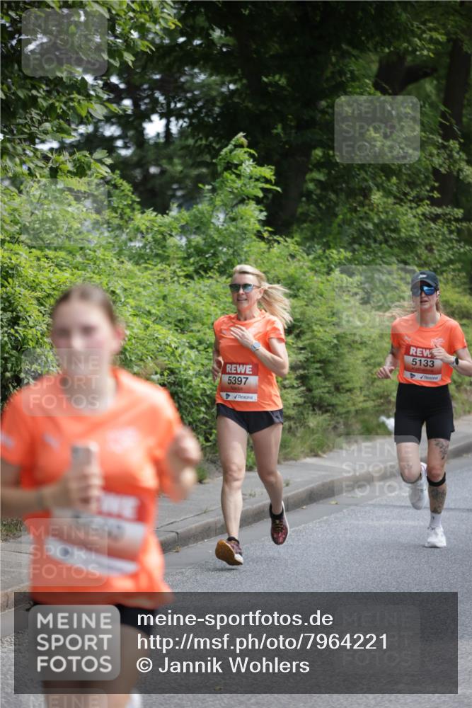 15.06.2025 - REWE Women's Run Jannik Wohlers http://msf.ph/oto/7964221 15.06.2025 09:59:16 Laufen 3660, 5397, 5133 meine-sportfotos.de