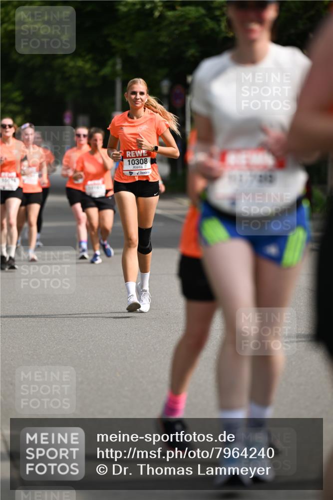 15.06.2025 - REWE Women's Run Dr. Thomas Lammeyer http://msf.ph/oto/7964240 15.06.2025 09:52:43 Laufen 10308 meine-sportfotos.de