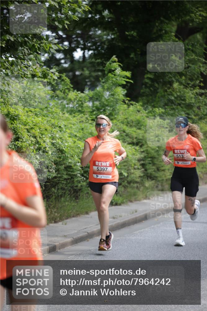 15.06.2025 - REWE Women's Run Jannik Wohlers http://msf.ph/oto/7964242 15.06.2025 09:59:16 Laufen 9, 5397, 513 meine-sportfotos.de