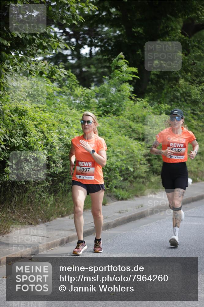 15.06.2025 - REWE Women's Run Jannik Wohlers http://msf.ph/oto/7964260 15.06.2025 09:59:17 Laufen 5397, 5133 meine-sportfotos.de