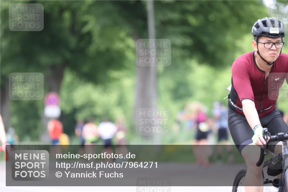 15.06.2025 - 7 Türme Triathlon Yannick Fuchs http://msf.ph/oto/7964271 15.06.2025 13:54:22 Radfahren 533, 1015 meine-sportfotos.de