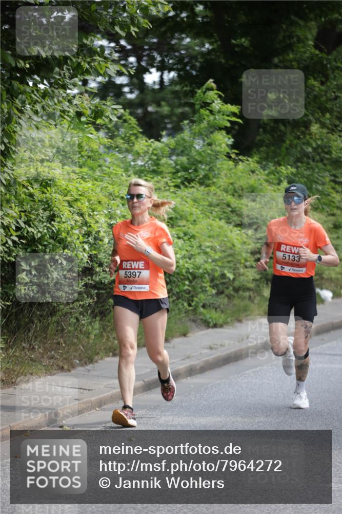 15.06.2025 - REWE Women's Run Jannik Wohlers http://msf.ph/oto/7964272 15.06.2025 09:59:17 Laufen 5397, 5133 meine-sportfotos.de