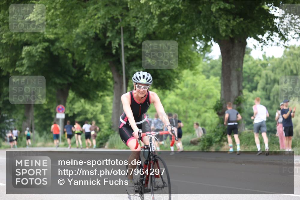 15.06.2025 - 7 Türme Triathlon Yannick Fuchs http://msf.ph/oto/7964297 15.06.2025 13:54:23 Radfahren 533, 1015 meine-sportfotos.de
