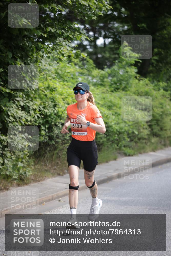 15.06.2025 - REWE Women's Run Jannik Wohlers http://msf.ph/oto/7964313 15.06.2025 09:59:18 Laufen 5133 meine-sportfotos.de